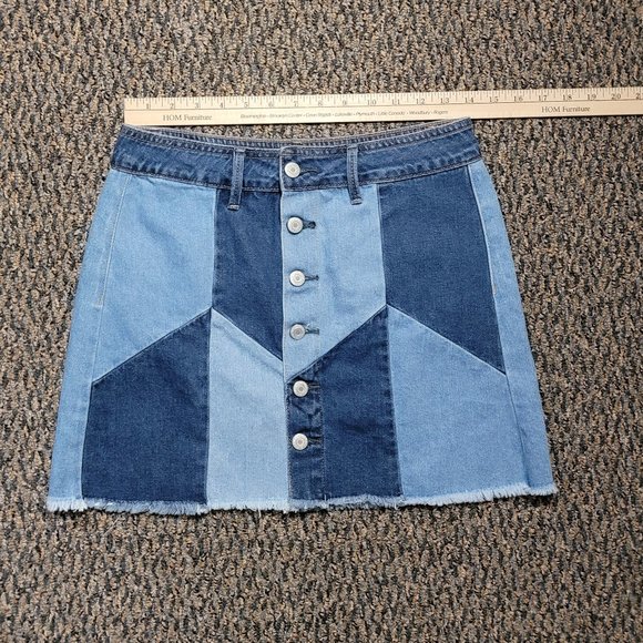 American Eagle Outfitters Patchwork Denim Mini Skirt Size 4 Vintage 70s Style - Picture 9 of 15